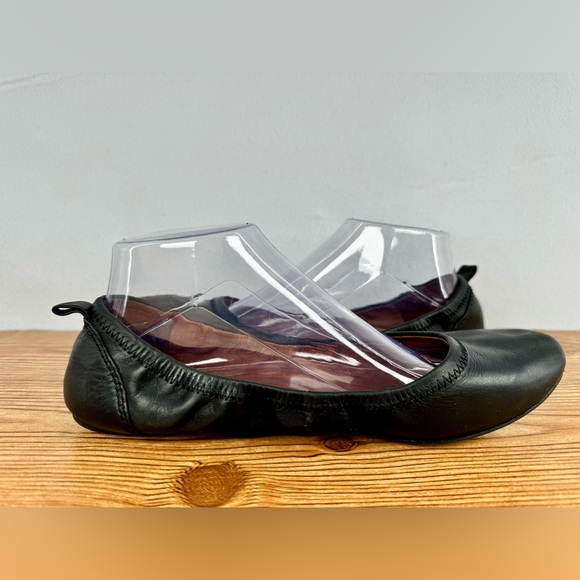 Women’s LUCKY BRAND Eleesia Black Leather Casual Slip On Flats Shoes Size 10M - Picture 5 of 10